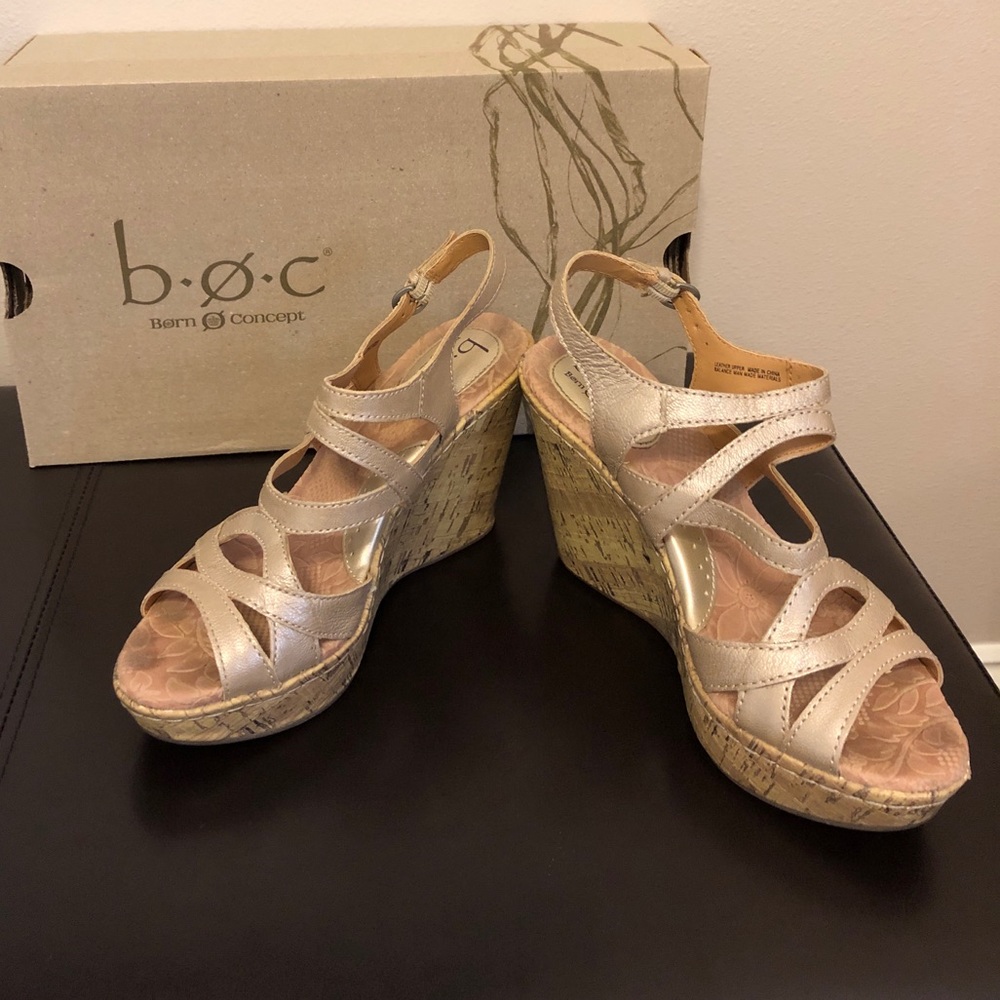BOC by Born Strappy high Wedge Sandals